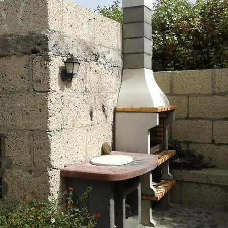 펜션 Casa Rural Con Terraza Privada, Wifi Y Vistas A Oceano Atlantico Fasnia